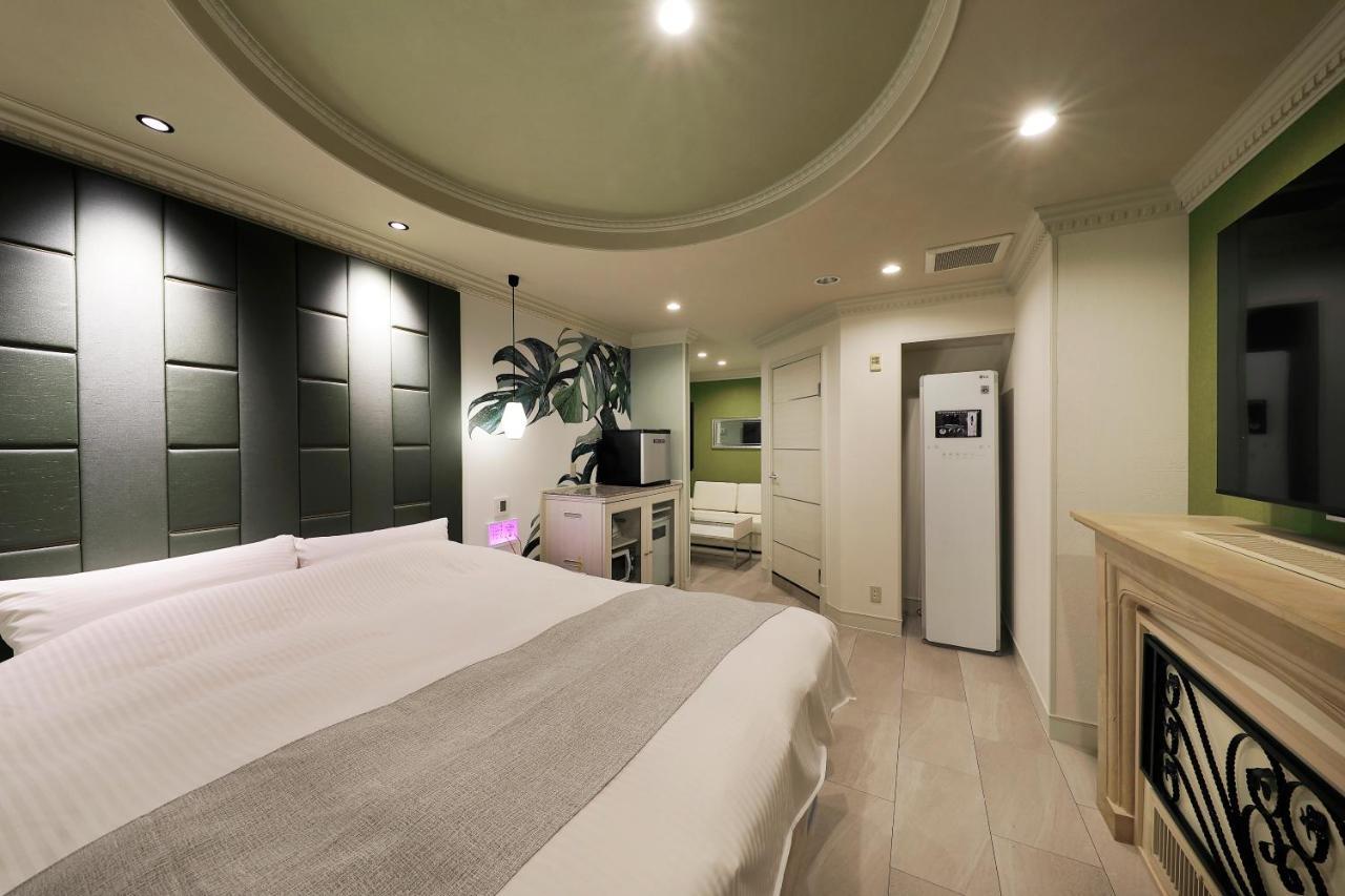 ホテルバースデー岐阜西店 Hotel Birthday Gifuwest (Adults Only) Exterior photo