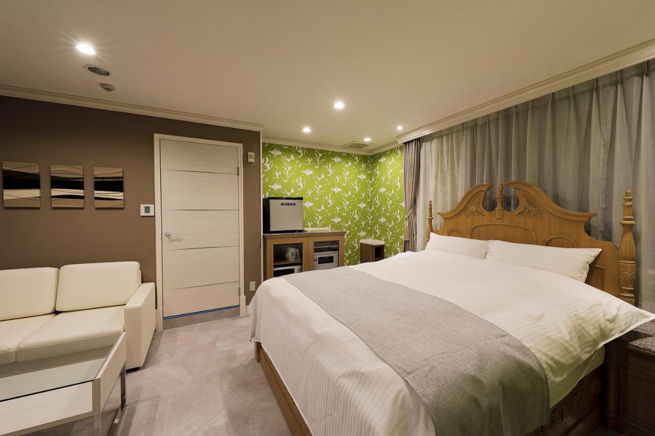 ホテルバースデー岐阜西店 Hotel Birthday Gifuwest (Adults Only) Exterior photo